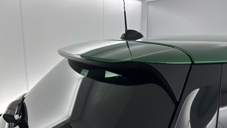 MINI Hatchback 1.5 Cooper Classic 5dr Auto Petrol Hatchback